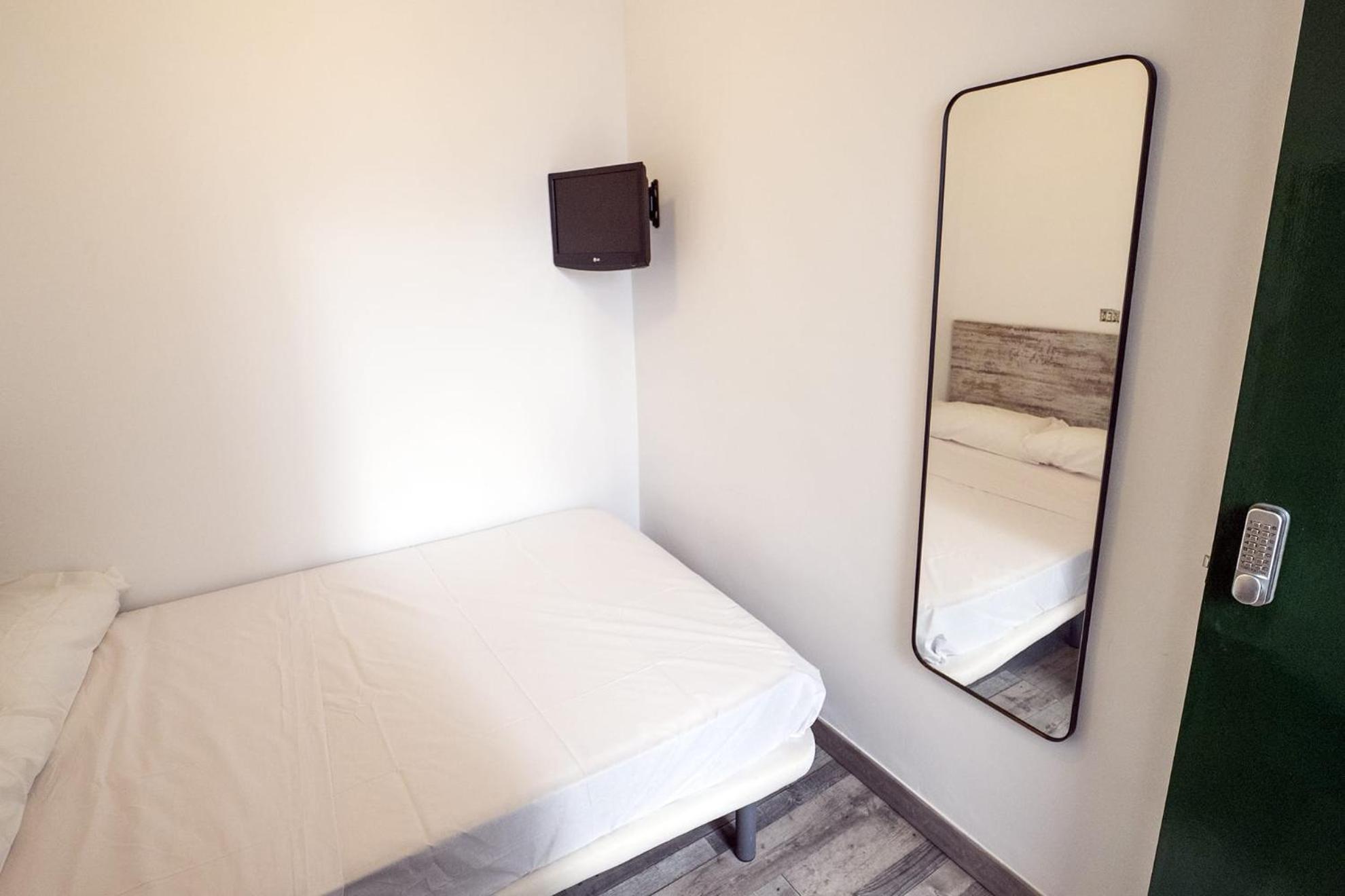 L'Hostalet Guesthouse Pineda de Mar Quarto foto
